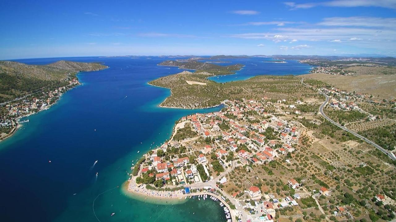 Apartments With A Parking Space Grebastica, Sibenik - 4867 Exteriör bild